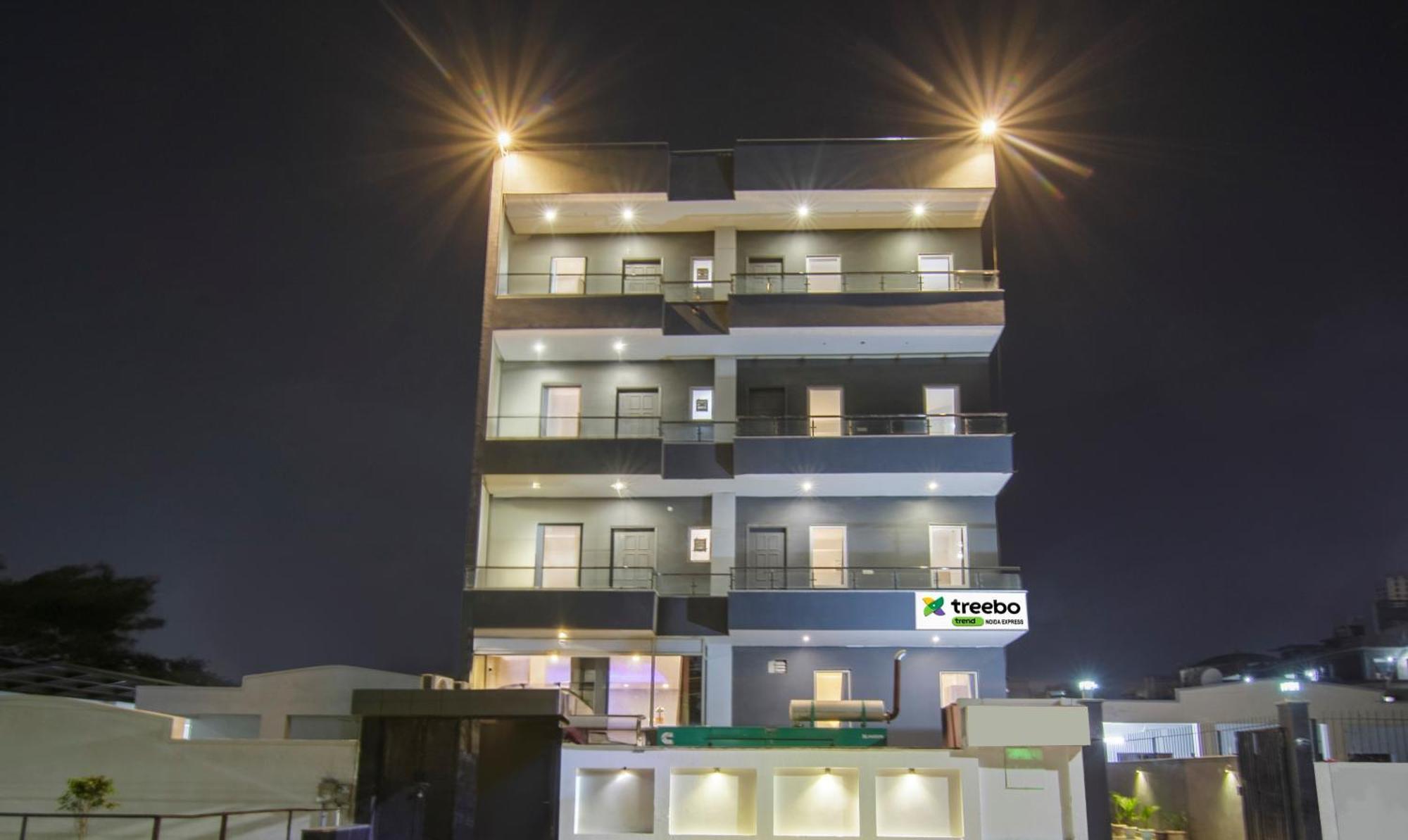 Treebo Noida Express Hotel Exterior foto